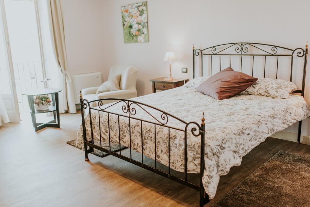 Il Casale Bedrooms Posta Fibreno Екстериор снимка